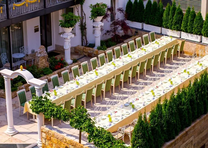 Zur Weinsteige Hotel