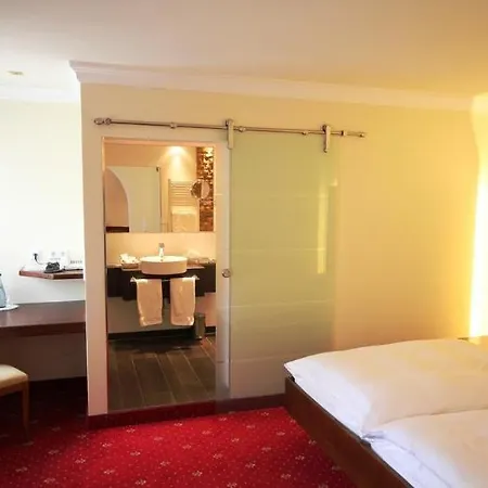 Zur Weinsteige 4* Estugarda