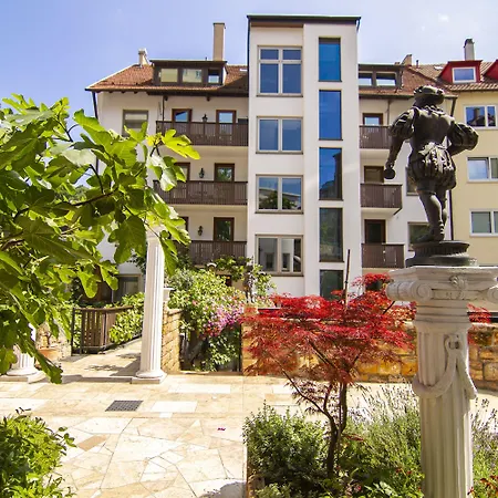 Zur Weinsteige 4* שטוטגרט