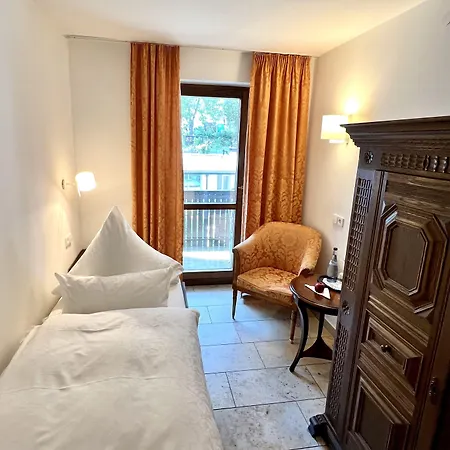 ホテル Zur Weinsteige シュトゥットガルト