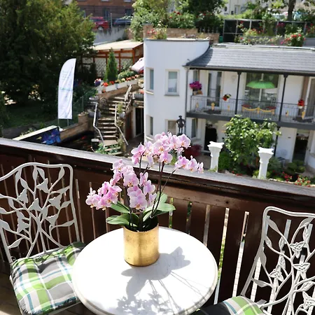 Zur Weinsteige 4* שטוטגרט