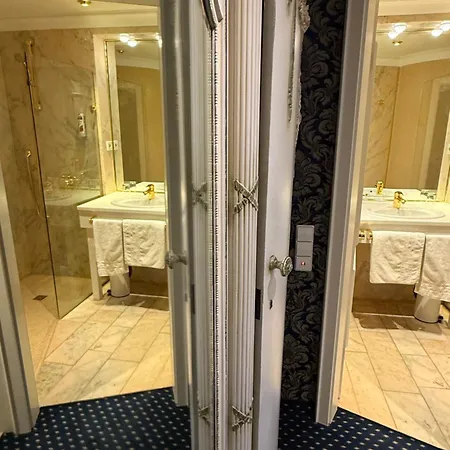 Zur Weinsteige Szálloda Stuttgart