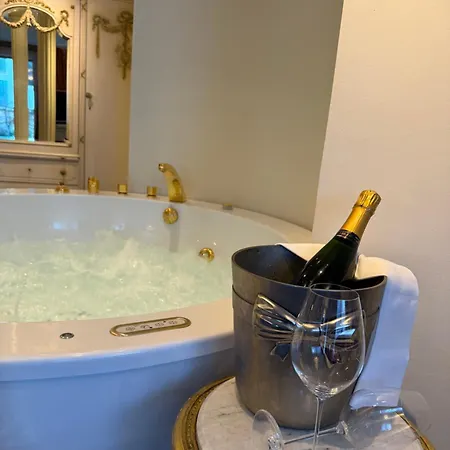 ホテル Zur Weinsteige 4*