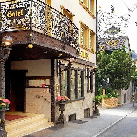 فندق Zur Weinsteige 4*