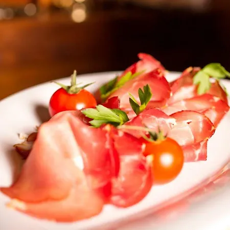 ホテル Zur Weinsteige 4*