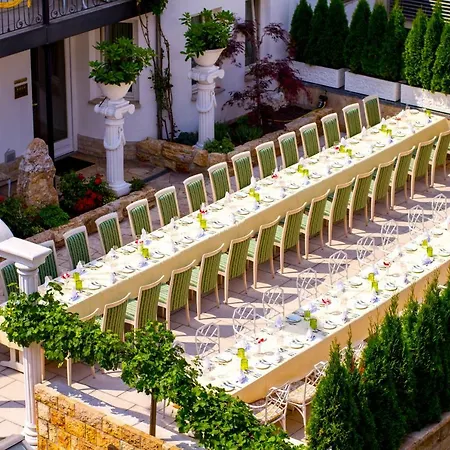 Zur Weinsteige 호텔