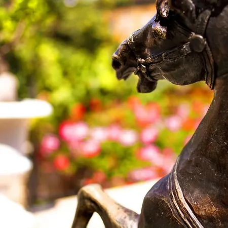 Zur Weinsteige 호텔 4*