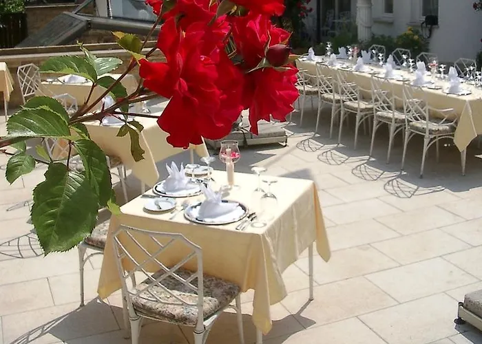 Otel Zur Weinsteige 4*