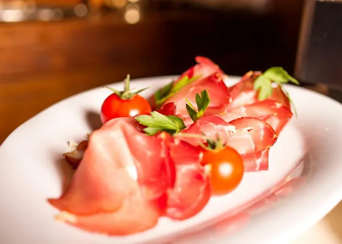 Ξενοδοχείο Zur Weinsteige 4*